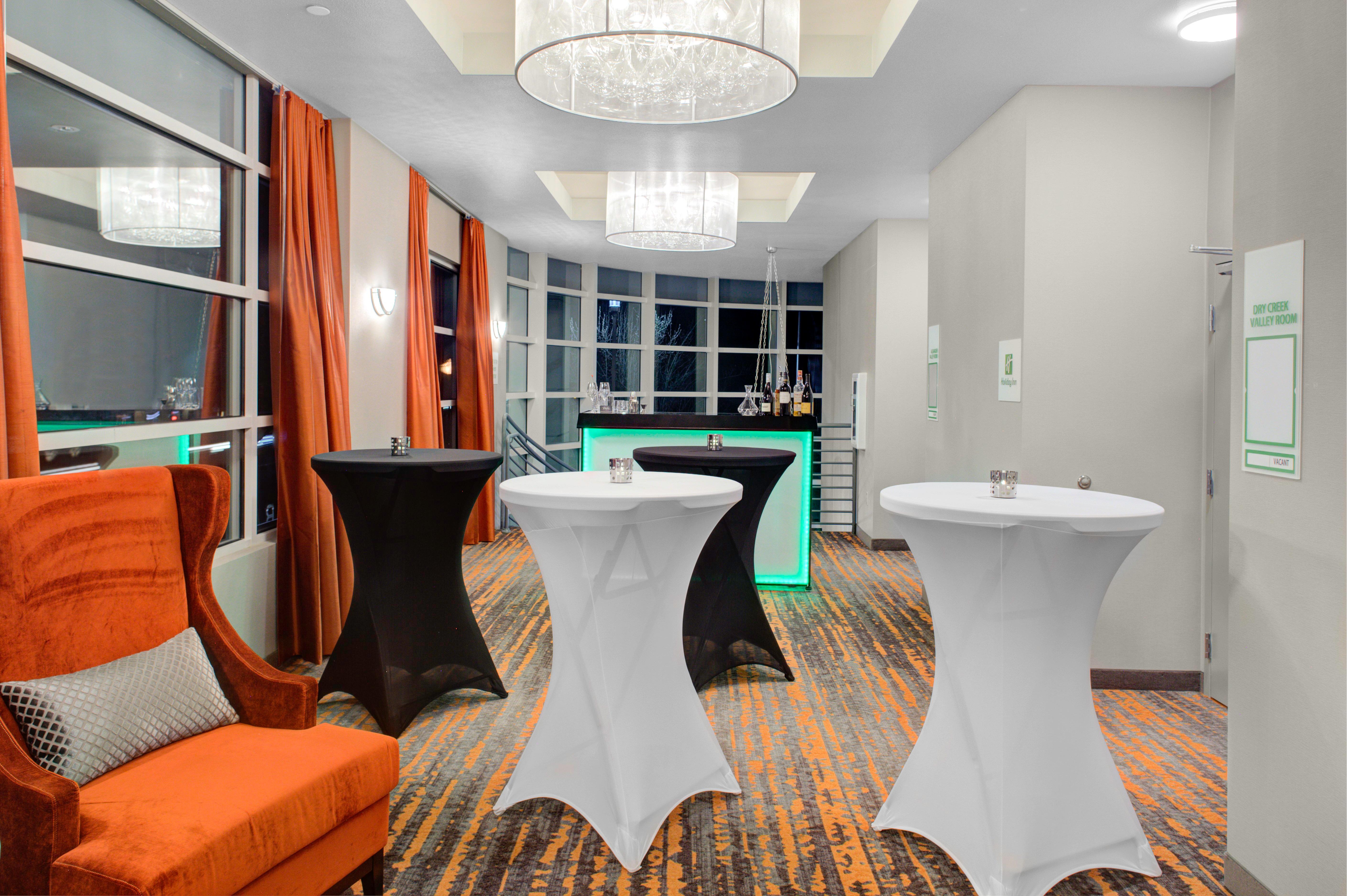 Holiday Inn Windsor - Wine Country By Ihg Екстер'єр фото