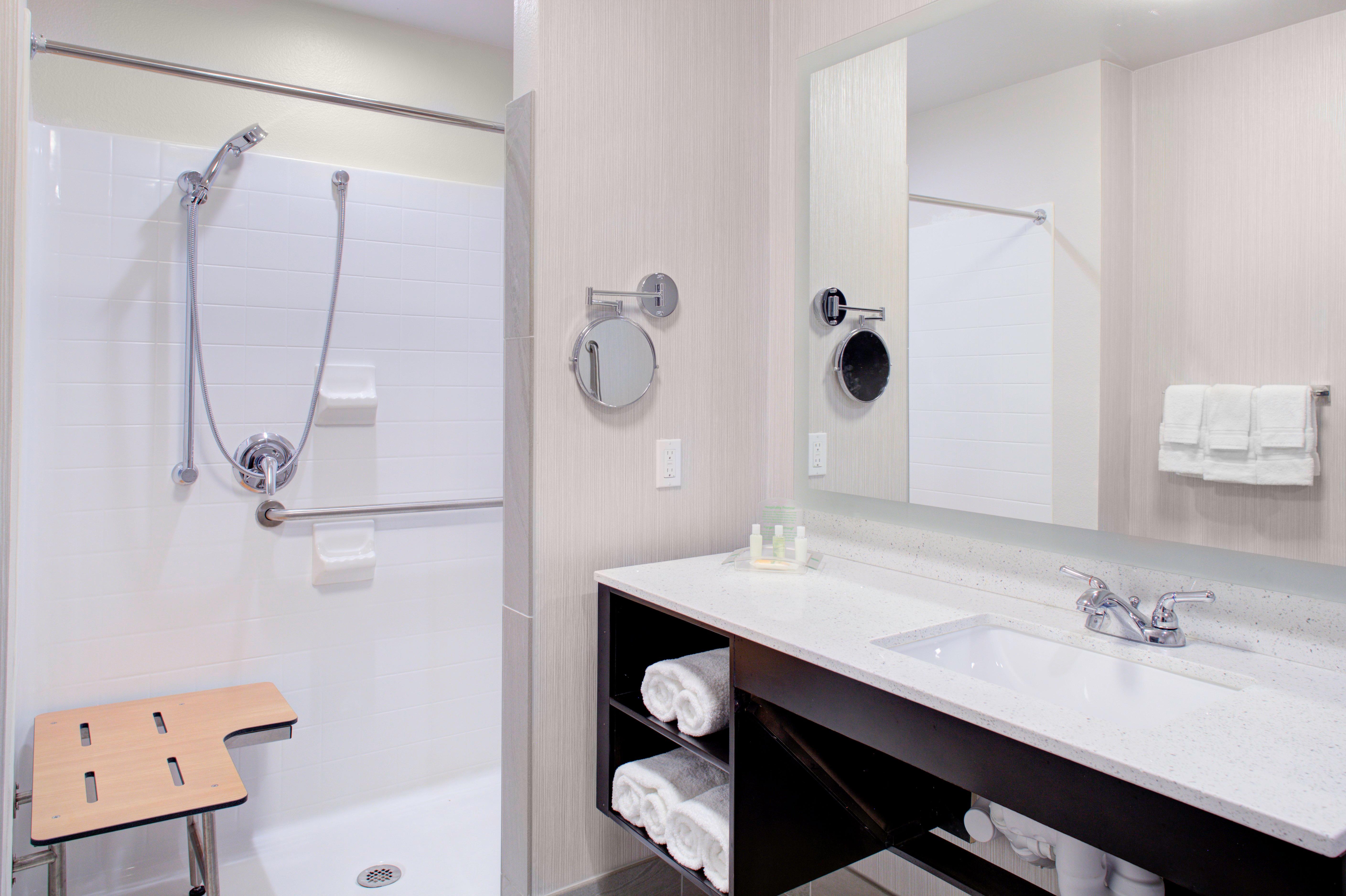 Holiday Inn Windsor - Wine Country By Ihg Екстер'єр фото