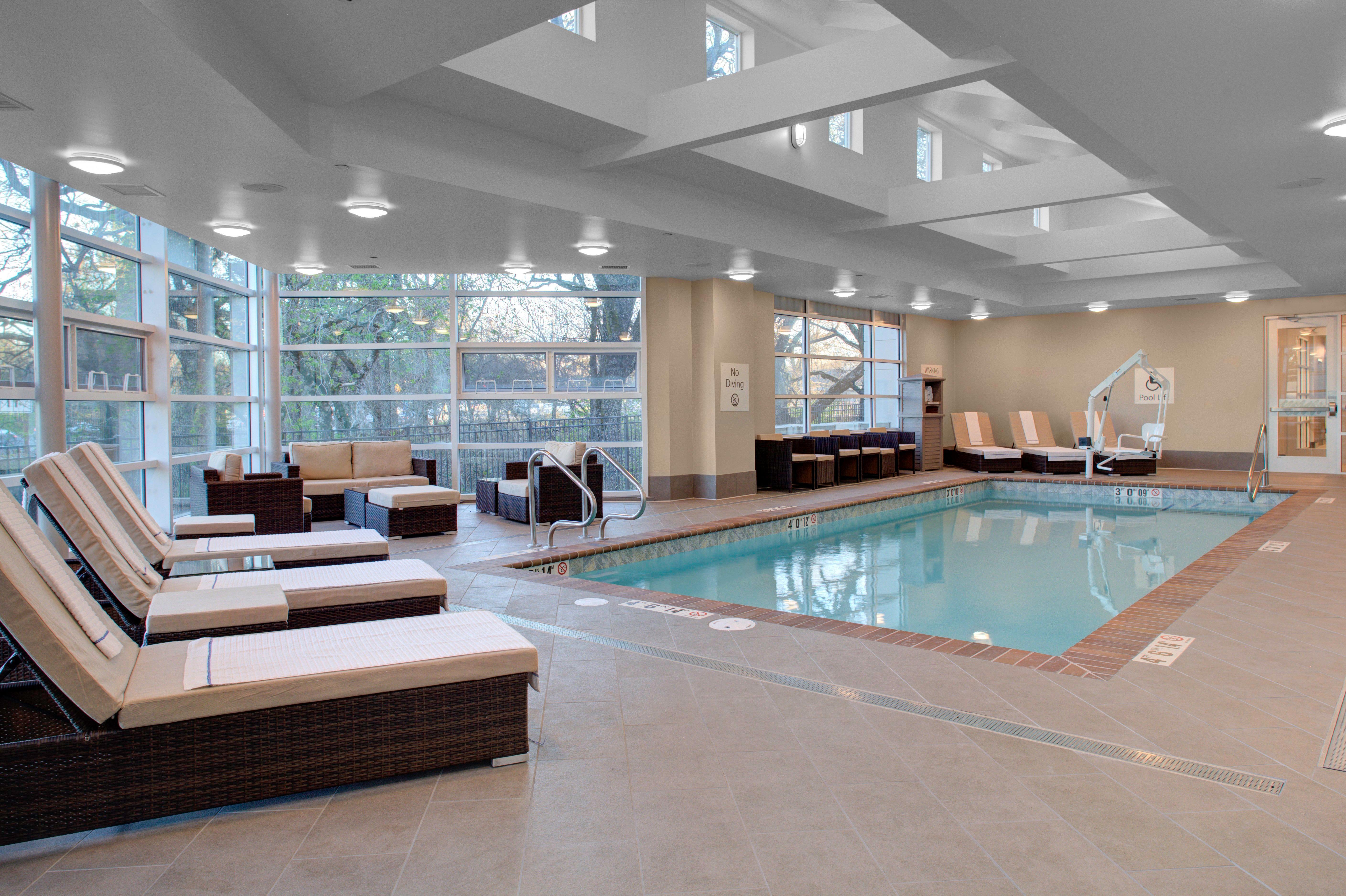Holiday Inn Windsor - Wine Country By Ihg Екстер'єр фото